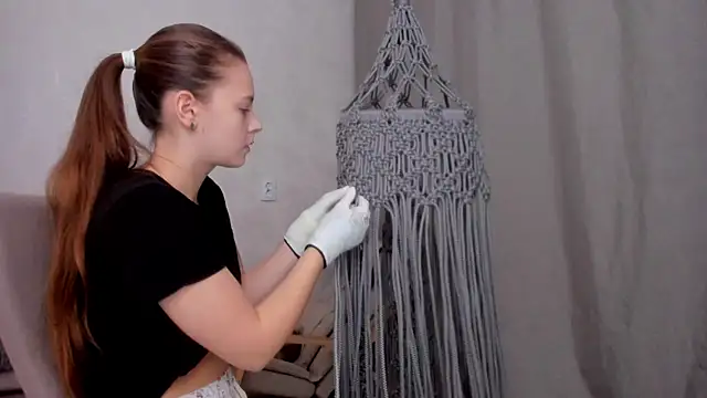 why again me online show from 03-05-25, 09:26