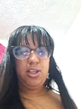 Snapshot of ZaidaWet chatting on 05-29-26, 12:19 ZaidaWet online show from 05-29-26, 12:19