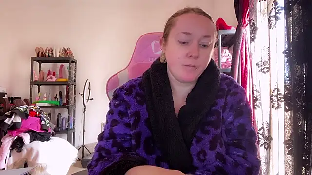 kisicaxx online show from 01-17-26, 11:04