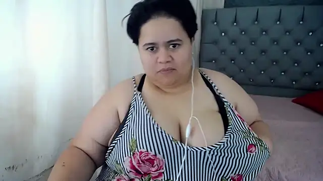 Snapshot of hotlesby4uxxx chatting on 12-12-24, 07:59 hotlesby4uxxx online show from 12-12-24, 07:59