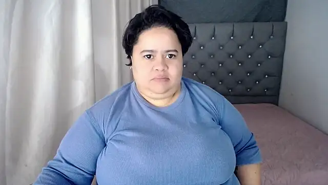 Snapshot of hotlesby4uxxx chatting on 12-28-24, 01:49 hotlesby4uxxx online show from 12-28-24, 01:49