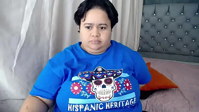 Snapshot of hotlesby4uxxx chatting on 01-07-25, 11:14 hotlesby4uxxx online show from 01-07-25, 11:14