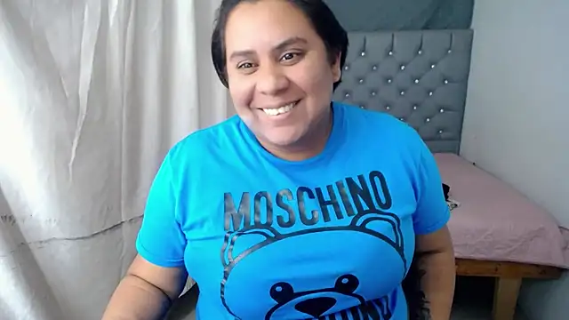 Snapshot of hotlesby4uxxx chatting on 01-09-25, 12:14 hotlesby4uxxx online show from 01-09-25, 12:14