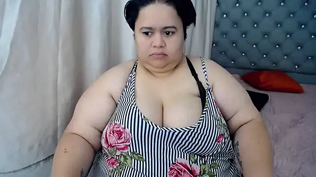 Snapshot of hotlesby4uxxx chatting on 01-15-25, 12:09 hotlesby4uxxx online show from 01-15-25, 12:09