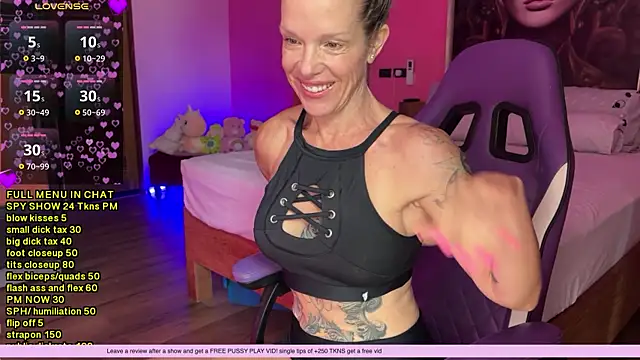 Snapshot of mommyselenafit_ chatting on 11-26-25, 01:50 mommyselenafit online show from 11-26-25, 01:50