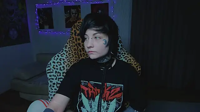 acid trip1l online show from 10-31-25, 08:10