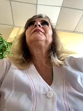 Irina2909xh online show from 09-25-25, 07:45