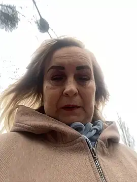 Irina2909xh online show from 11-26-25, 07:53