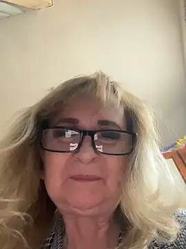 Irina2909xh online show from 03-15-26, 10:10