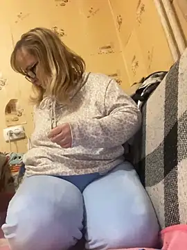 Irina2909xh online show from 04-23-26, 11:18