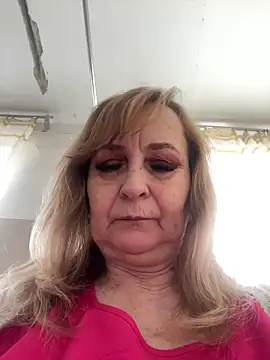 Irina2909xh online show from 04-28-26, 10:42