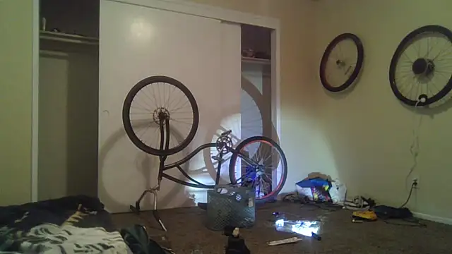 OscarbidD661 online show from 05-09-26, 01:33