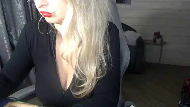 Snapshot of RubiLakros chatting on 09-11-25, 08:53 RubiLakros online show from 09-11-25, 08:53