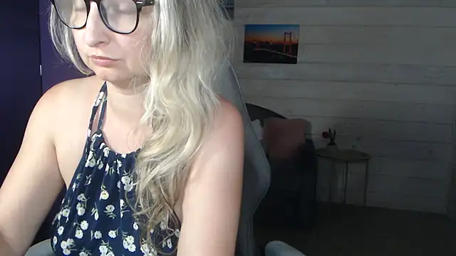 RubiLakros online show from 08-01-26, 10:19