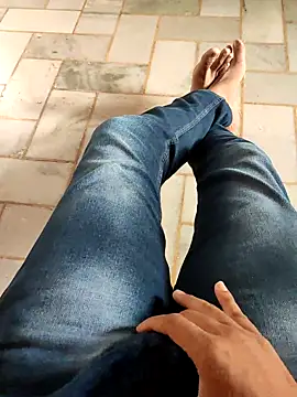 Big boss ind online show from 02-24-25, 02:19