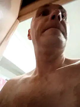 Sam Colt online show from 12-15-25, 07:34