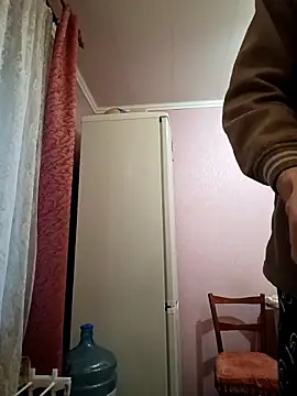 Sam Colt online show from 04-25-26, 04:37