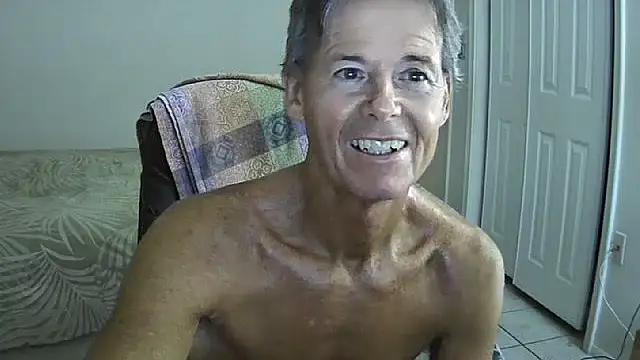 nakeedcowboi65 online show from 10-19-25, 09:32