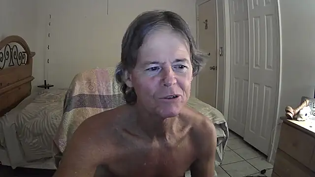 nakeedcowboi65 online show from 06-08-26, 07:20