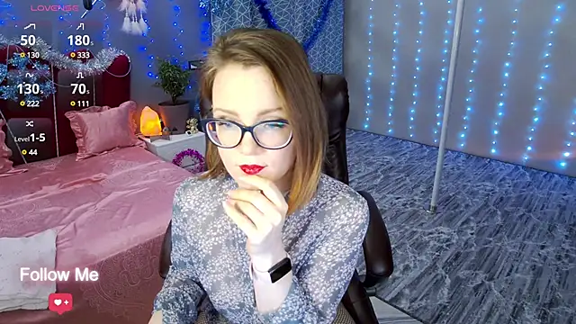 AngelaWhiti online show from 12-19-24, 03:30