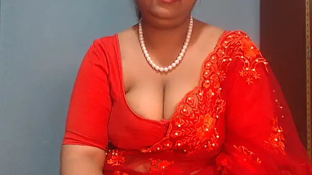 Snapshot of naughtyboobs38dd chatting on 05-13-26, 07:00 naughtyboobs38dd online show from 05-13-26, 07:00