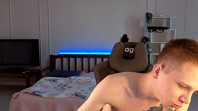 arlekincrop online show from 09-29-25, 03:00