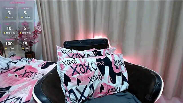 Snapshot of katydoll_ chatting on 09-11-25, 03:12 katydoll online show from 09-11-25, 03:12