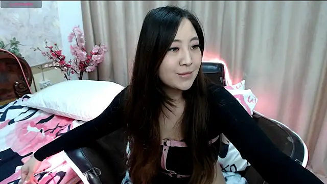 Snapshot of katydoll_ chatting on 09-17-25, 03:14 katydoll online show from 09-17-25, 03:14