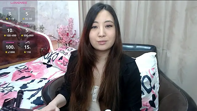 Snapshot of katydoll_ chatting on 10-15-25, 05:02 katydoll online show from 10-15-25, 05:02