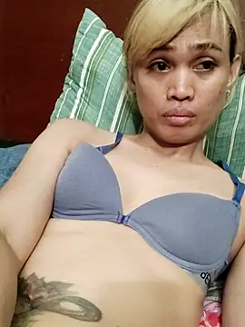 QueenSoreal online show from 07-19-26, 09:18