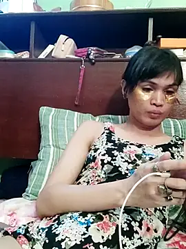 QueenSoreal online show from 07-22-26, 07:00