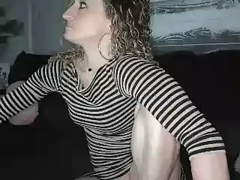 AshleyRain online show from 04-12-26, 07:35