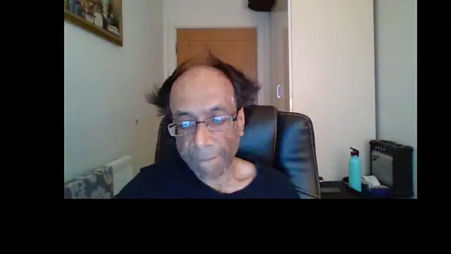 rauncher1 online show from 06-15-26, 08:16