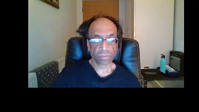 Snapshot of rauncher1 chatting on 07-06-26, 03:58 rauncher1 online show from 07-06-26, 03:58