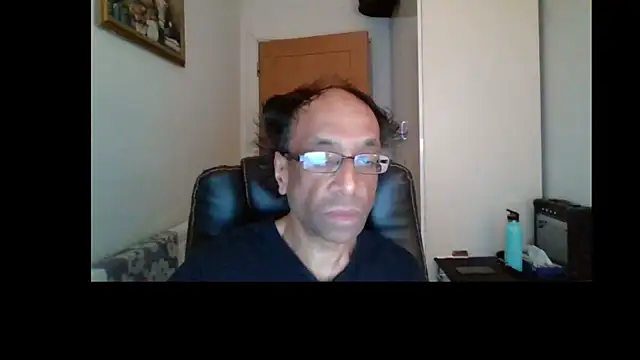 Snapshot of rauncher1 chatting on 07-07-26, 08:07 rauncher1 online show from 07-07-26, 08:07