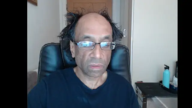 Snapshot of rauncher1 chatting on 07-14-26, 10:21 rauncher1 online show from 07-14-26, 10:21