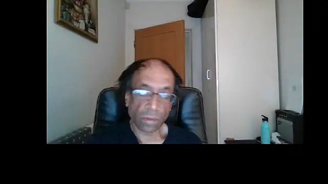 Snapshot of rauncher1 chatting on 07-27-26, 08:54 rauncher1 online show from 07-27-26, 08:54