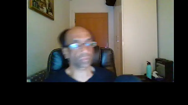 Snapshot of rauncher1 chatting on 07-28-26, 10:09 rauncher1 online show from 07-28-26, 10:09