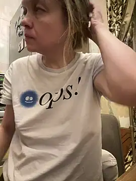 Susanel online show from 01-26-25, 04:51