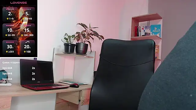 BriannaLorens online show from 02-09-25, 11:36