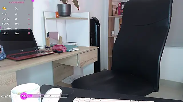 BriannaLorens online show from 11-05-25, 12:49