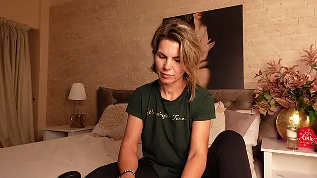 FeliciaKrige online show from 03-28-26, 10:31