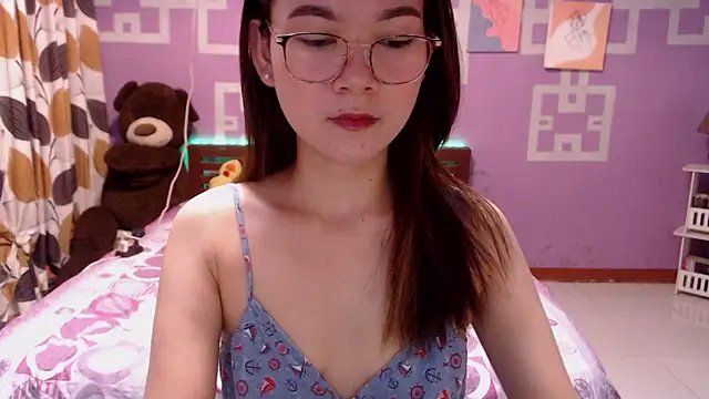 Snapshot of Sweety_Aria chatting on 10-19-25, 08:04 Sweety Aria online show from 10-19-25, 08:04