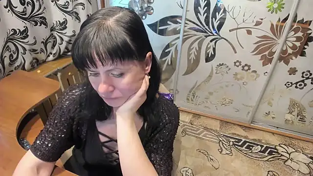 Snapshot of EVILENSA chatting on 03-12-25, 01:51 EVILENSA online show from 03-12-25, 01:51