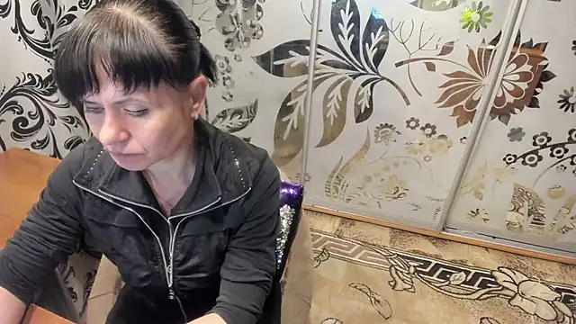 Snapshot of EVILENSA chatting on 03-21-25, 05:12 EVILENSA online show from 03-21-25, 05:12