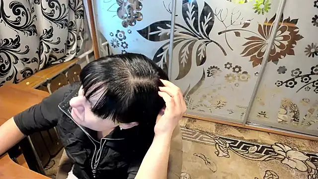 Snapshot of EVILENSA chatting on 01-13-26, 01:27 EVILENSA online show from 01-13-26, 01:27