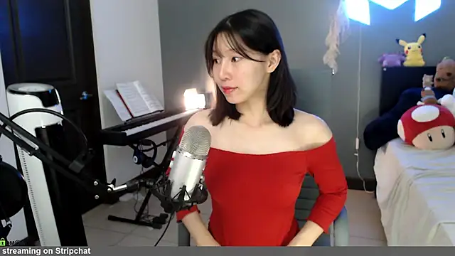 Snapshot of minarocket_ chatting on 02-10-26, 02:21 minarocket online show from 02-10-26, 02:21