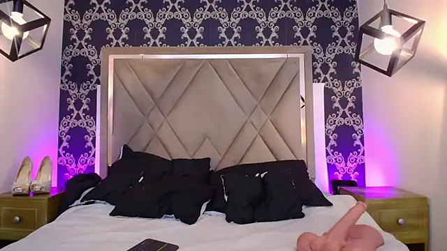 CaseyMoon online show from 07-01-26, 12:29