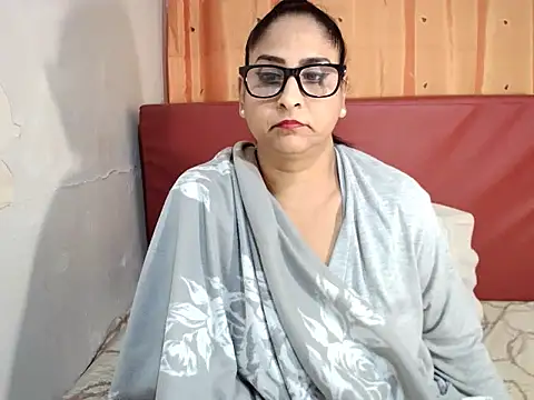 Indiankushy online show from 03-01-25, 01:11