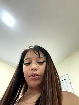 Snapshot of kiarafonseca_ chatting on 01-15-26, 03:11 kiarafonseca online show from 01-15-26, 03:11